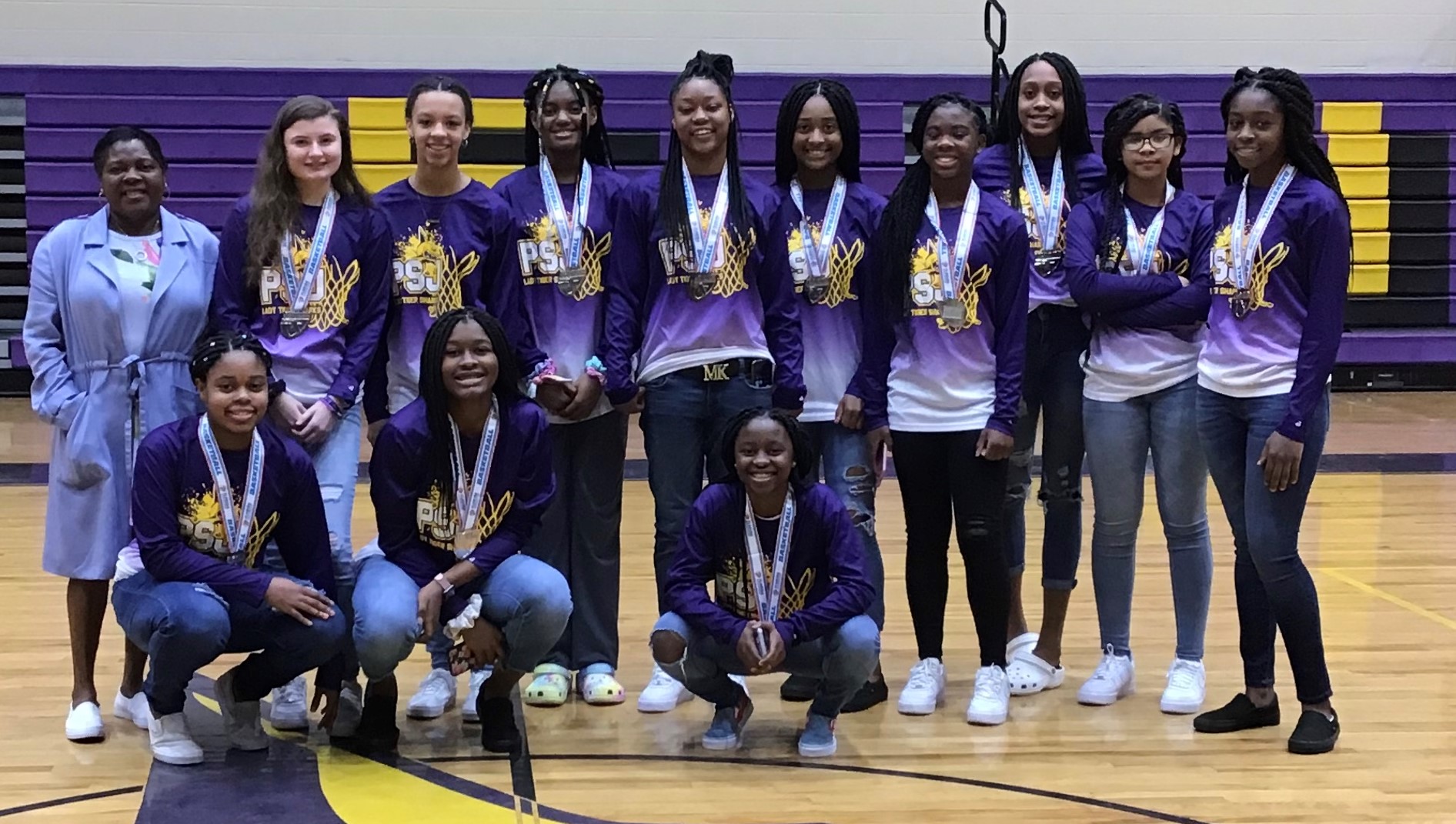 Lady Tiger Shark Basketball Team at STATE!